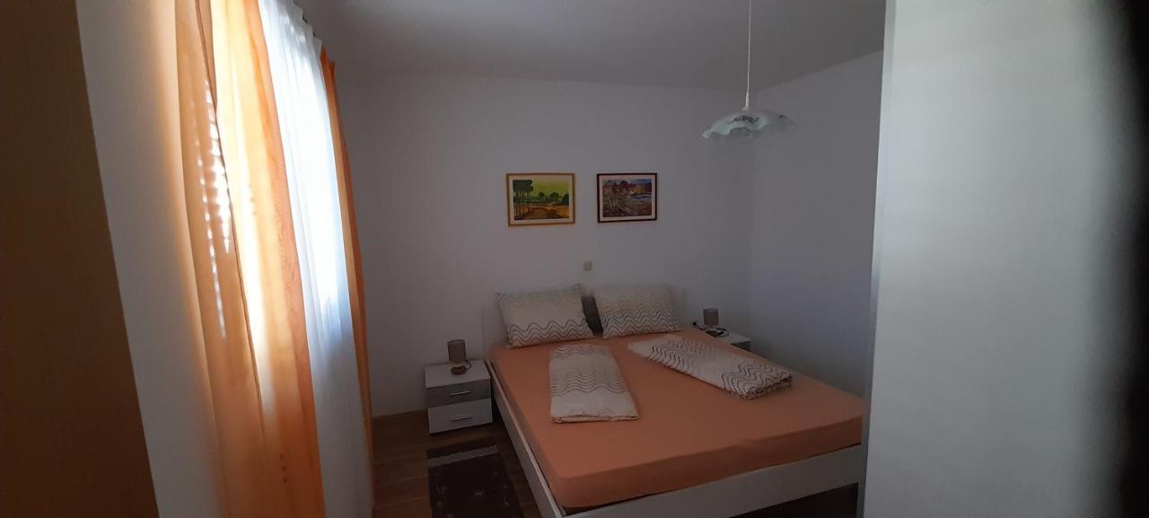 Bevanda Pola Esterno foto