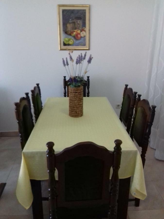 Bevanda Pola Esterno foto