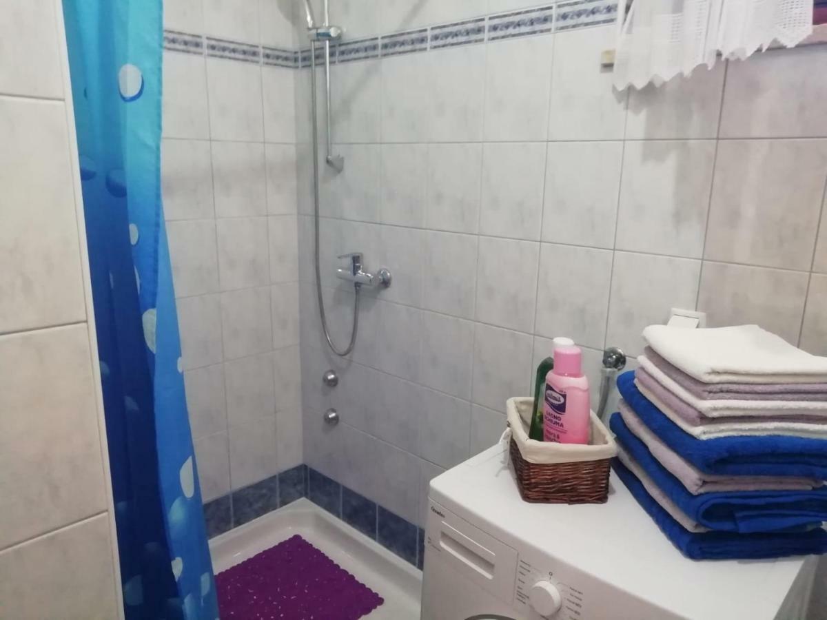 Bevanda Pola Esterno foto
